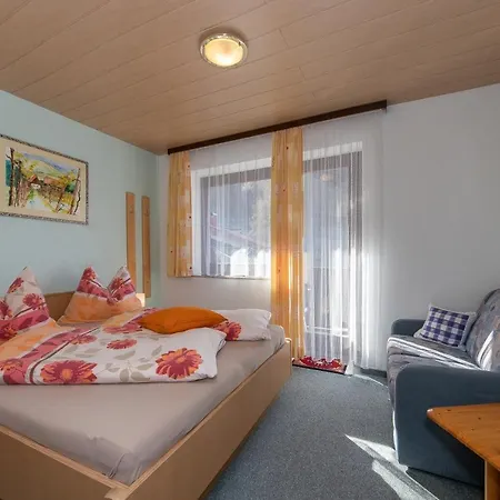 Fruehstuecks- Sonnblickhof Guest house 3*