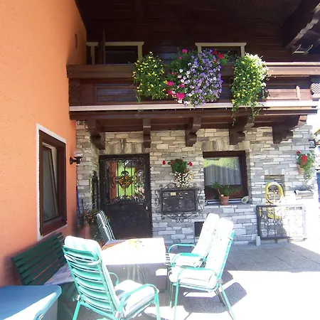 Guest house Fruehstuecks- Sonnblickhof Rauris