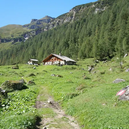 Guest house Fruehstuecks- Sonnblickhof