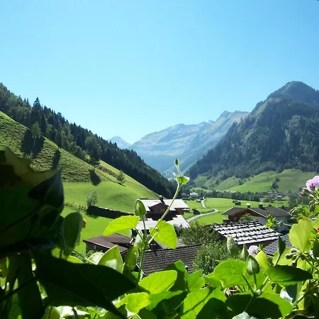 Fruehstuecks- Sonnblickhof Guest house Rauris