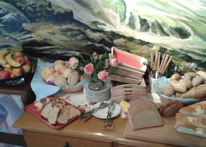 Fruehstuecks- Sonnblickhof بيت ضيافة راوريس